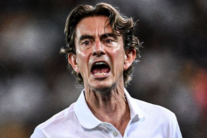 苦涩！热刺直到85分钟还是2球领先，但最终遭遇巴黎补时绝平