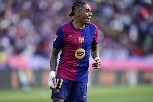 RAC1：拉菲尼亚仍未恢复合练，目标是赶上国家德比